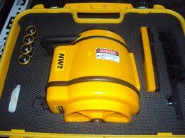 NIVEL LASER MOD. DW079KDT